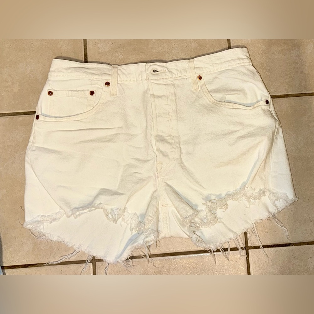Levi 501 shorts - white